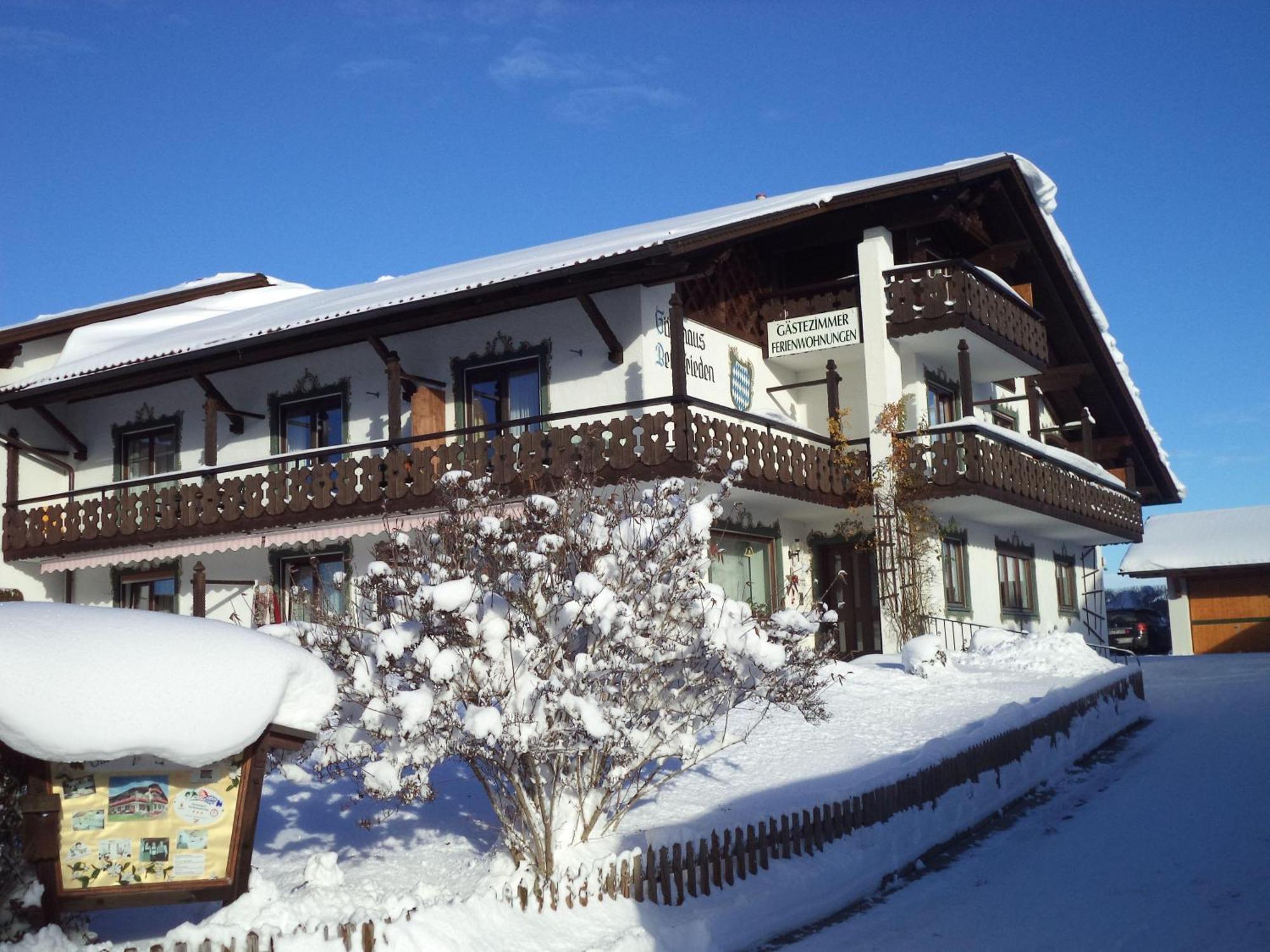 Ferienwohnung-Susanne-Im-Gaestehaus-Bergfrieden Bayersoien Екстериор снимка